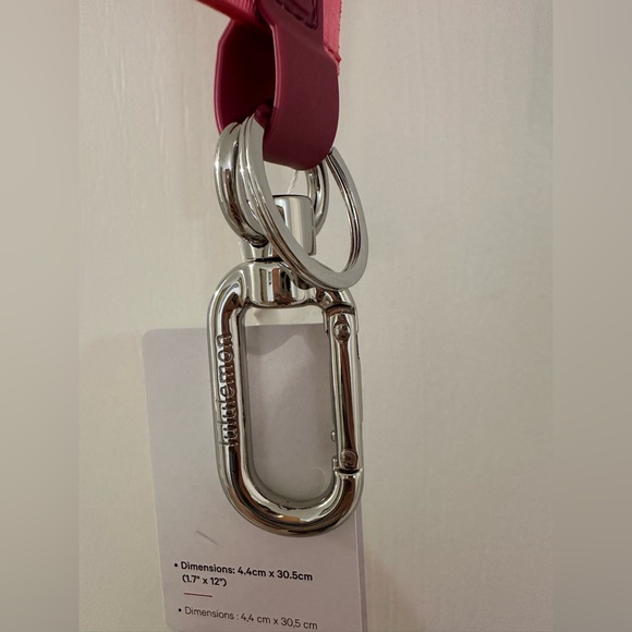 Lululemon Never Lost Keychain Wordmark NWT Sakura Pink/Washed Mauve/White - Picture 11 of 11